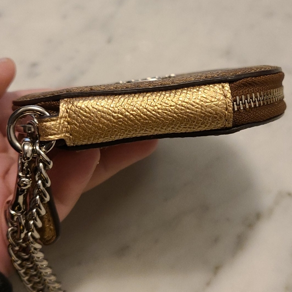 COPY - COACH  Coin Purse /Key chain - Picture 10 of 11